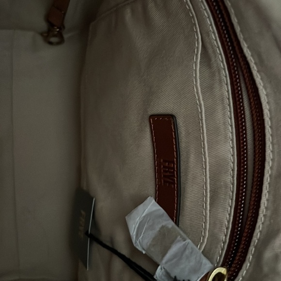 NWT- Frye Leather Side Pocket Hobo bag in Cognac - Picture 5 of 7